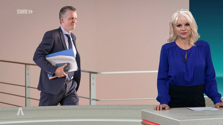 Nachrichtensprecherin Tatjana Geßler