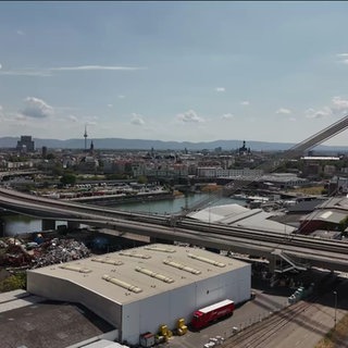 Kurt-Schumacher Brücke