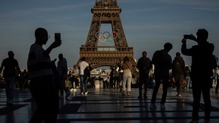 Paris wird für junge Menschen im Sommer mit dem Deutschlandticket erreichbar.