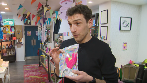 Bénoni Paumier hat das Konzept entwickelt, mit dem die Second Hand Sex Toys sterilisiert werden.