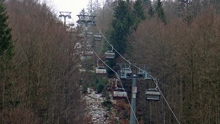 Ein Vierer-Sessellift am Herzogenhorn im Skigebiet Feldberg