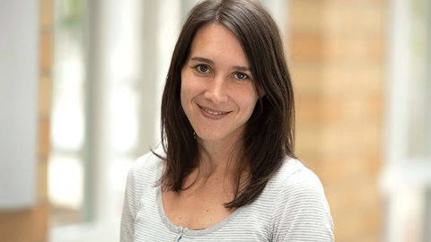 Portraitbild Dinah Steinbrink