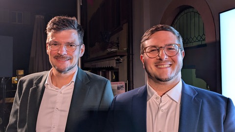 Die Kandidaten der Stichwahl um das Bürgermeisteramt in Staufen, Benjamin Bröcker und Gilbert Weber.