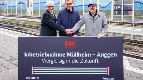 Zur Fertigstellung des Abschnitts kam unter anderem der Landesverkehrsminister, Winfried Hermann, nach Müllheim im Markgräflerland. 