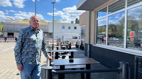 Burger-King-Filialen Chef Eiermann klagt über die Freiburger Verpackungssteuer