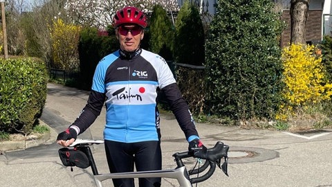 Uwe Nedela sollte keine Probleme haben, Strecken zu finden, wenn er in Freiburg Rennrad fahren will, obwohl die Schauinslandstraße auf den Schauinsland gesperrt ist.