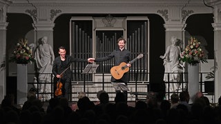 Linus Roth und Petrit Çeku beim Schwäbischen Frühling in Ochsenhausen.