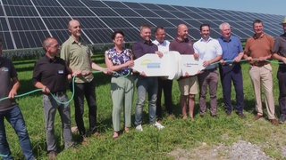 Agri-Photovoltikanlage in Schlier offiziell eröffnet