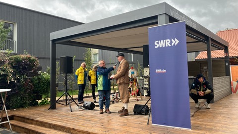 Skiverbände auf der Landesgartenschau im Gespräch mit Moderator Wolfgang Wanner