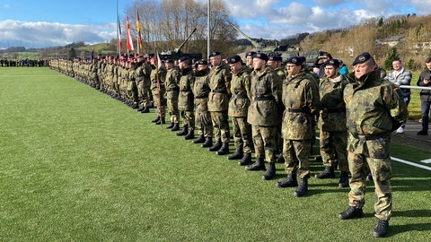 Gelöbnis von Rekrutinnen und Rekruten der Bundeswehr in Krauenwies.