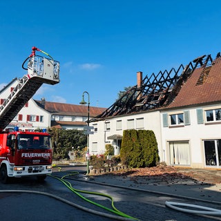 Beim Brand eines Wohnhauses in Immenstaad ist eine Frau gestorben.