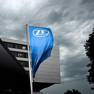 Gewitterwolken über dem ZF-Forum: Der Autozulieferer soll 2024 hohe Verluste gemacht haben.