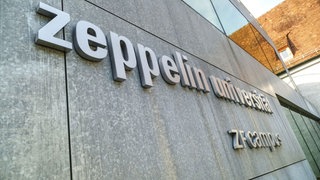 Die Zeppelin Universität in Friedrichshafen muss sparen. Künftig soll nur noch der Campus im Fallenbrunnen bleiben