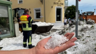 Hagelkörner von bis zu fünf Zentimeter Größe sind über Sipplingen heruntergekommen.