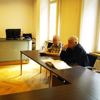 Ein 72-Jähriger muss sich wegen Vergewaltigung einer 88-Jährigen im Pflegeheim Radolfzell verantworten.