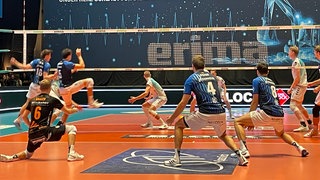 Der VfB Friedrichshafen spielte in der Volleyball-Bundesliga vor heimischer Kulisse gegen Düren.