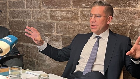 Für Mathias Miedreich, dem neuen ZF-Chef, ist die wichtigste Aufgabe, die Schulden des Konzerns von rund 11 Milliarden Euro abzubauen