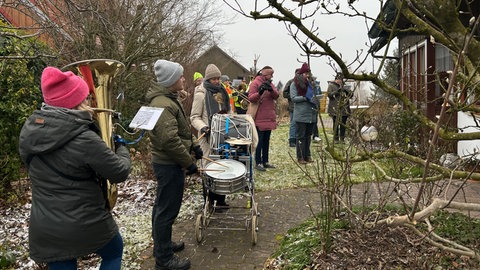 Im Allgäu und in Oberschwaben sind wieder die Schnurranter unterwegs.