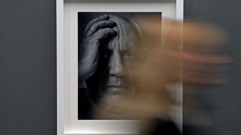 Ein Foto von Pablo Picasso: Ab Mai sind im Lindauer Museum Cavazzen Zeichnungen und Keramiken von ihm zu sehen.