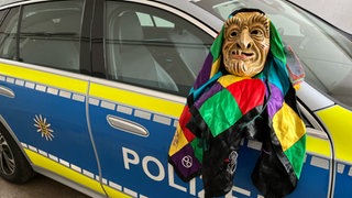 Diese Fastnachtsmaske konnte dem Besitzer nach dem Umzug in Aulendorf wieder zurückgegeben werden. Die Polizei ermittelte die Diebin.