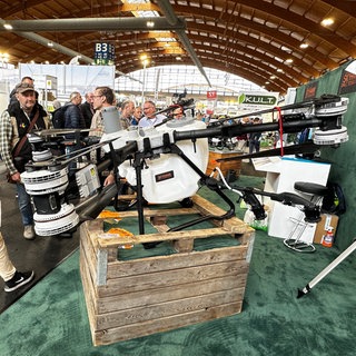 Mit rund 350 Ausstellern gilt die "Fruchtwelt Bodensee" als eine führende Messe zum Thema Obstanbau und Destillation