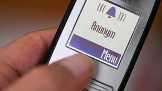 Ein anonymer Schockanruf: Die Polizei im Kreis Ravensburg hat jüngst in gleich zwei Fällen Tatverdächtige gefasst.