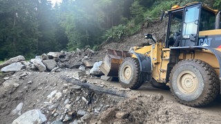 Auf der Silvretta-Hochalpenstraße finden Sicherungsarbeiten statt. Bis 2030 dürfen Autos nicht auf der österreichischen Traumstraße fahren.