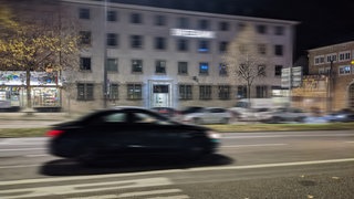 Auto auf der Heilbronner Allee.