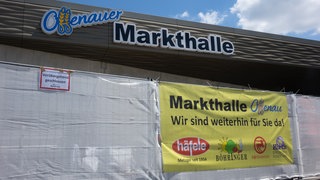 Metzgereistand vor der Markthalle Offenau