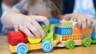 Kita-Plätze: Der Bedarf an Betreuung ist in Heilbronn immer noch hoch, könnte in den kommenden Jahren aber abflachen, so der Gemeinderat.