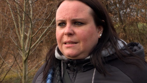 Hundesteuer explodiert: Christina Wienecke aus Weinsberg hat ihr beiden Kampfhunde Dexter und Diva aus Tierheimen.