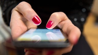 Die Heilbronner Polizei warnt vor verlockenden Jobangeboten auf WhatsApp und Telegram. Die Masche nennt sich "Job-Scamming". 