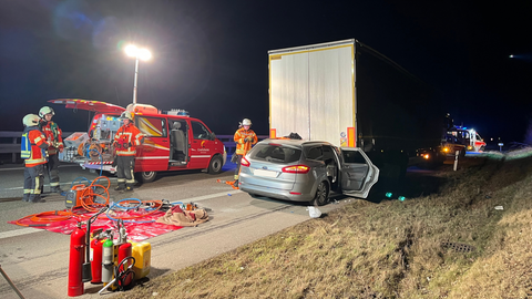 Nach einem Unfall auf der A6 bei Crailsheim war die Autobahn in Richtung Nürnberg die ganze Nacht gesperrt. 