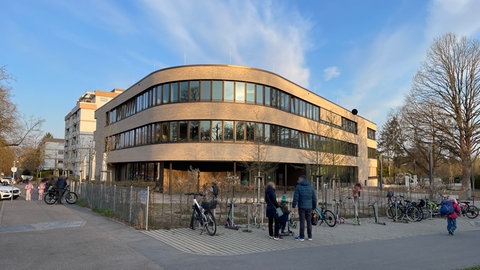 Auch die Gerhart-Hauptmann-Schule in Heilbronn soll einen neuen Namen bekommen. Ebenso sollen einige Straßennamen wegen der Nazi-Vergangenenheit ihrer Namensgeber geändern werden. 
