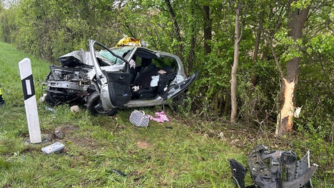 Nach einem schwerem Unfall an Karfreitag auf der A81 bei Untergruppenbach ermittelt nun die Polizei gegen den mutmaßlichen Verursacher.