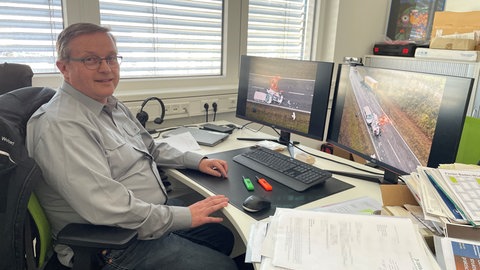 Dieter Wolpert von der DEKRA in Heilbronn erstellt als Sachverständiger Unfallanalysen und Sondergutachten bei Verkehrsunfällen.