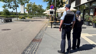 Ordnungsamt und Polizei im "Neckarbogen" in Heilbronn: Dorthin hatte sich im Sommer die Autoposer-Szene hin verlagert.