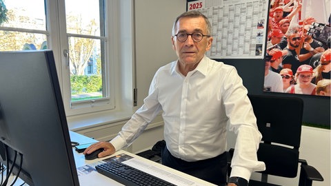 Rudolf Luz, der kommissarische erste Bevollmächtigte der IG Metall Heilbronn Neckarsulm. Er rechnet mit einem größeren Stellenabbau: 5.000 weniger Jobs bei den Autozuliferern.