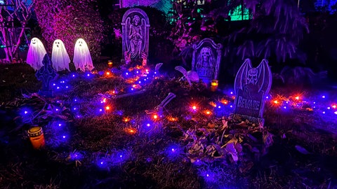 Helloween-Haus in Weinsberg: Eine Familie hat eine besondere Grusel-Attraktion geschaffen. 