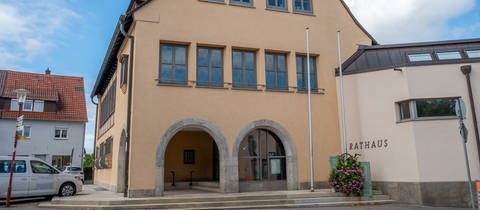 Das Rathaus in Löwenstein. Die Wahl eines neuen Bürgermeisters wird hier zur Geduldsprobe.