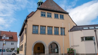 Das Rathaus in Löwenstein. Die Wahl eines neuen Bürgermeisters wird hier zur Geduldsprobe.