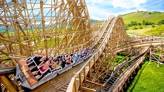Achterbahnfahrt (Symbol): Tripsdrill startet in die neue Saison