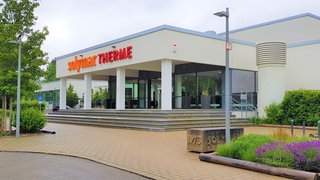 Die Solymar-Therme in Bad Mergentheim (Main-Tauber-Kreis) bleibt wohl auf einem Großteil der Kosten sitzen, die durch über 200 Betrugsfälle entstanden sind.