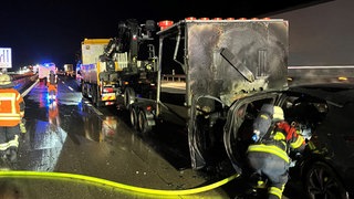 Nach einem Unfall in der Nacht, ist die A6 zeitweise gesperrt gewesen. 