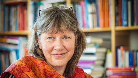 Dr. Barbara Preitler - Psychotherapeutin und Buchautorin aus Wien. Sie kennt die quälende Ungewissheit, mit der sich Angehörige von Vermissten plagen.