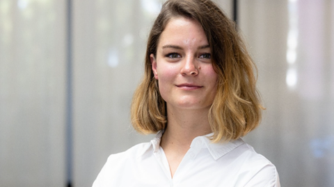 SWR-Redakteurin Greta Hirsch Autorin Bild