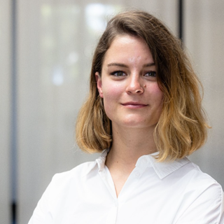 SWR-Redakteurin Greta Hirsch Autorin Bild