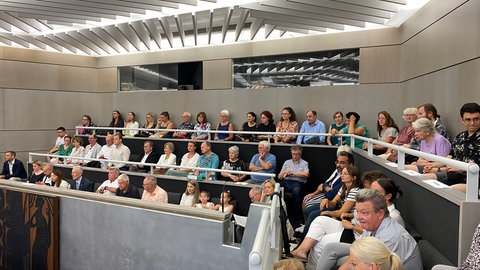 Neuer Gemeinderat in Pforzheim kommt erstmals zusammen