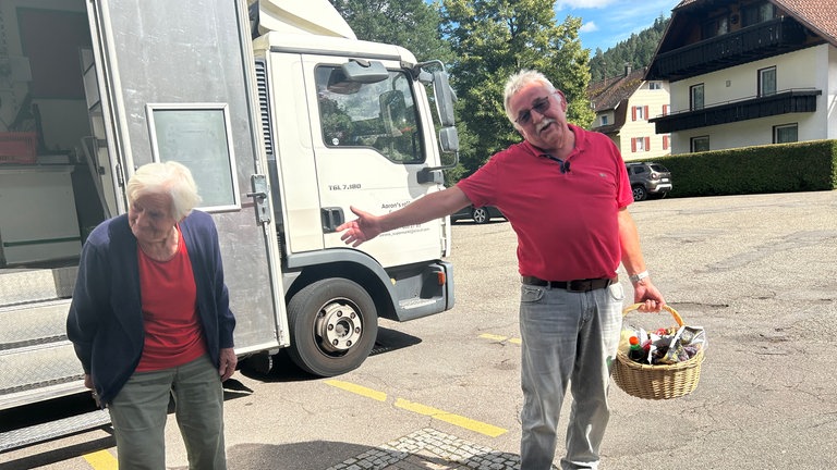 Die neue Mautpflicht betrifft auch den Betrieb von Aarons rollendem Supermarkt.