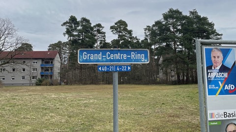 Ein Straßenschild in Hügelsheim-Kleinkanada. Über 2.000 Menschen leben in der ehemaligen Siedlung der kanadischen Streitkräfte in Hügelsheim.